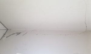 Stress Cracking of Masonry